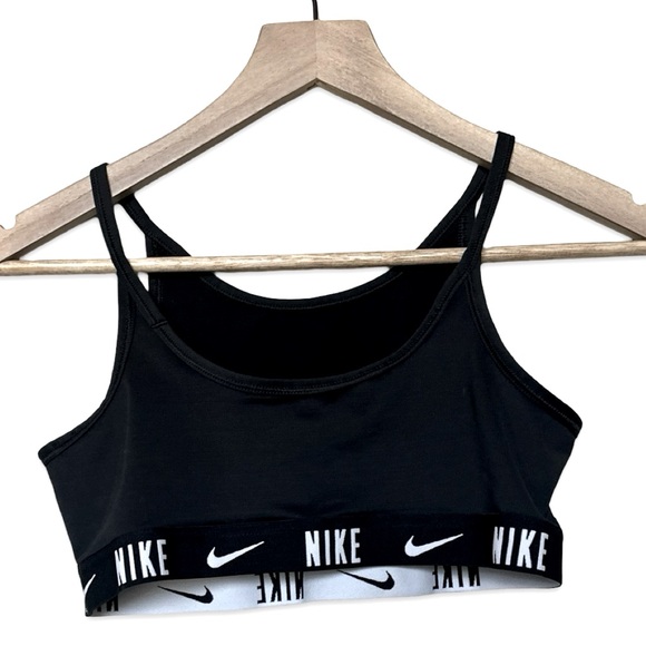 Youth Girls Nike Black Sports Bra | Cheerleader Practice Wear | Size XL - Picture 1 of 7
